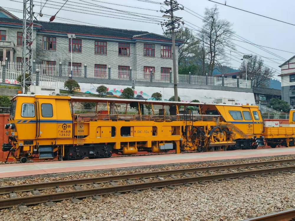 Train & Engineering Vehicle Air System